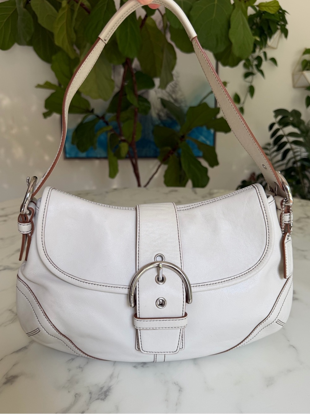 Coach Vintage Soho Medium Buckle Flap Leather Shoulder Bag 9248 White Silver Y2K